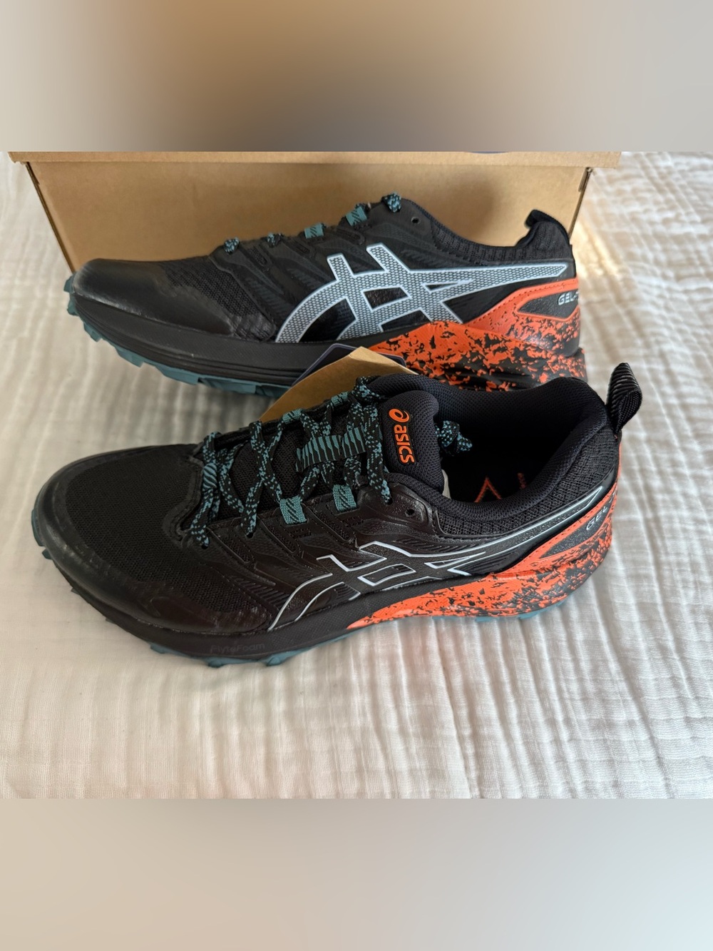 NWT Asics Gel-Trabuco Terra Sneakers Women’s Size 7